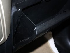 2012款 1.5L 手动 两驱豪华型 5座