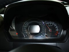 2012款 1.5L 手动 两驱豪华型 5座