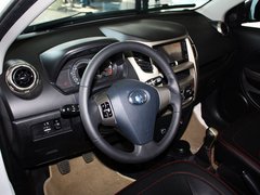 2012款 1.5L 手动 两驱豪华型 5座