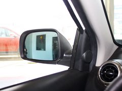 2012款 1.5L 手动 两驱豪华型 5座