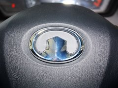 2012款 1.5L 手动 两驱豪华型 5座