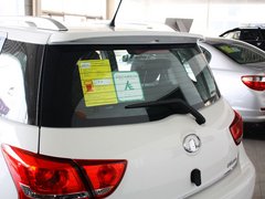 2012款 1.5L 手动 两驱豪华型 5座
