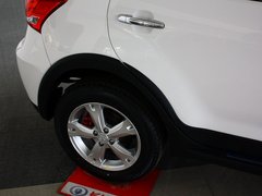 2012款 1.5L 手动 两驱豪华型 5座