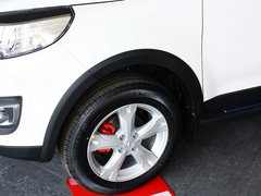 2012款 1.5L 手动 两驱豪华型 5座