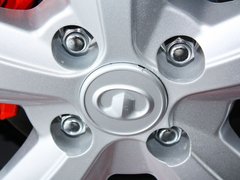 2012款 1.5L 手动 两驱豪华型 5座