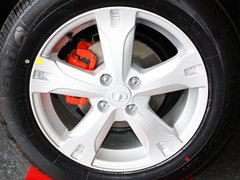 2012款 1.5L 手动 两驱豪华型 5座