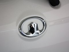 2012款 1.5L 手动 两驱豪华型 5座