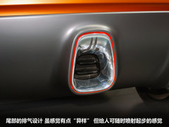 2011款 DeZir概念车 