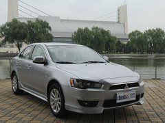 2011款 1.8L CVT 时尚版舒适型5座