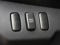 2011款 2.0L CVT 致炫版旗艦型5座