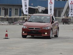 2011款 2.0L CVT 致炫版旗舰型5座