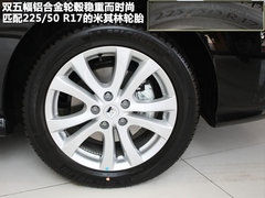 2011款 2.0 CVT 豪华导航版