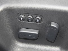 2011款 2.5 自动 旗舰导航版