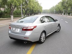 2011款 2.5 自动 旗舰导航版