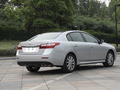 2011款 2.5 自动 旗舰导航版