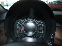 2011款 1.4L AT Sport运动版