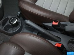 2011款 1.4L AT Sport运动版