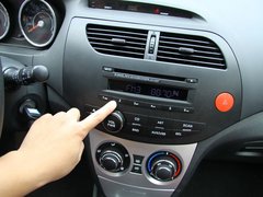 2011款 1.5 手动 都市型