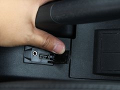 2011款 1.5 手动 都市型
