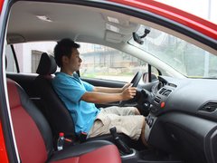 2011款 1.5 手动 都市型