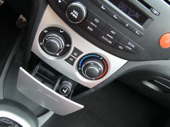 2011款 1.5 手动 都市型