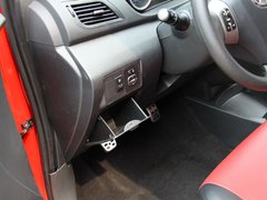 2011款 1.5 手动 都市型
