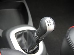 2011款 1.5 手动 都市型