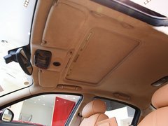 2010款 4.7 自动 行政版