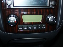 2012款 2.0L 手动 GLS 两驱版 5座