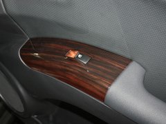 2012款 2.0L 自动 GLS 两驱版 5座