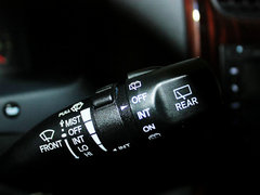2012款 2.0L 自动 GLS 两驱版 5座