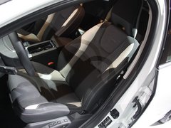 2012款 3.0T 自动 个性运动版