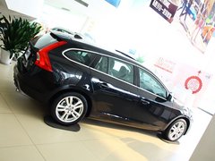 沃尔沃V60 2012款 3.0T 自动 个性运动版