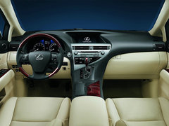 2012款 2.0T 自动 3门耀致版 4座