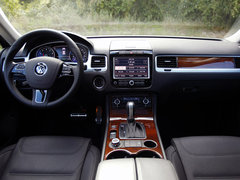 2012款 2.0T 自动 3门耀致版 4座