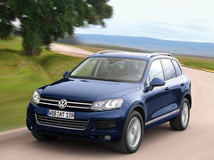 2012款 2.0T 自动 3门耀致版 4座