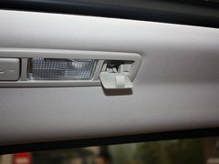 2012款 2.0T 自动 3门耀致版 4座
