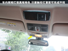 2012款 2.0T 自动 3门耀致版 4座