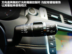 2012款 2.0T 自动 3门耀致版 4座