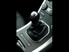2012款 2.0T 自动 3门耀致版 4座
