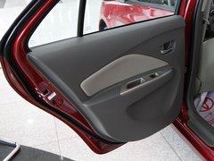 2011款 1.6L AT GL-i天窗炫动版