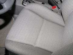 2011款 1.6L AT GL-i天窗炫动版