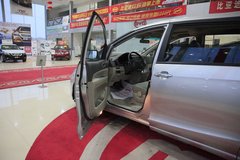 2011款 2.4L 自动 尊稳版尊享型 7座