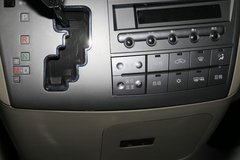 2011款 2.4L 自动 尊稳版尊享型 7座