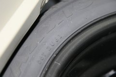 2011款 2.4L 自动 尊稳版尊享型 7座
