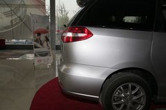 2011款 2.4L 自动 尊稳版尊享型 7座