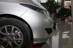 2011款 2.4L 自动 尊稳版尊享型 7座