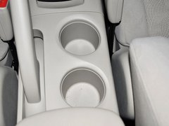 2011款 1.6L CVT 舒适版