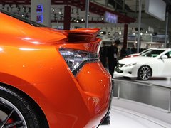 2013款 2.0L手动 豪华版