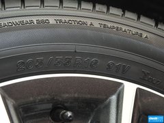 2013款 2.0L手动 豪华版